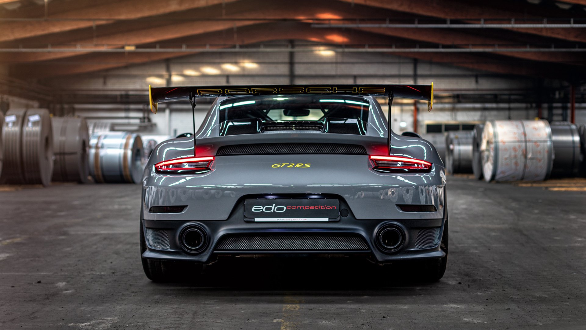 场地条件出现变化教练组临时调整技战术应对策略,比赛时临场教练员可对以下行为进行录像审议